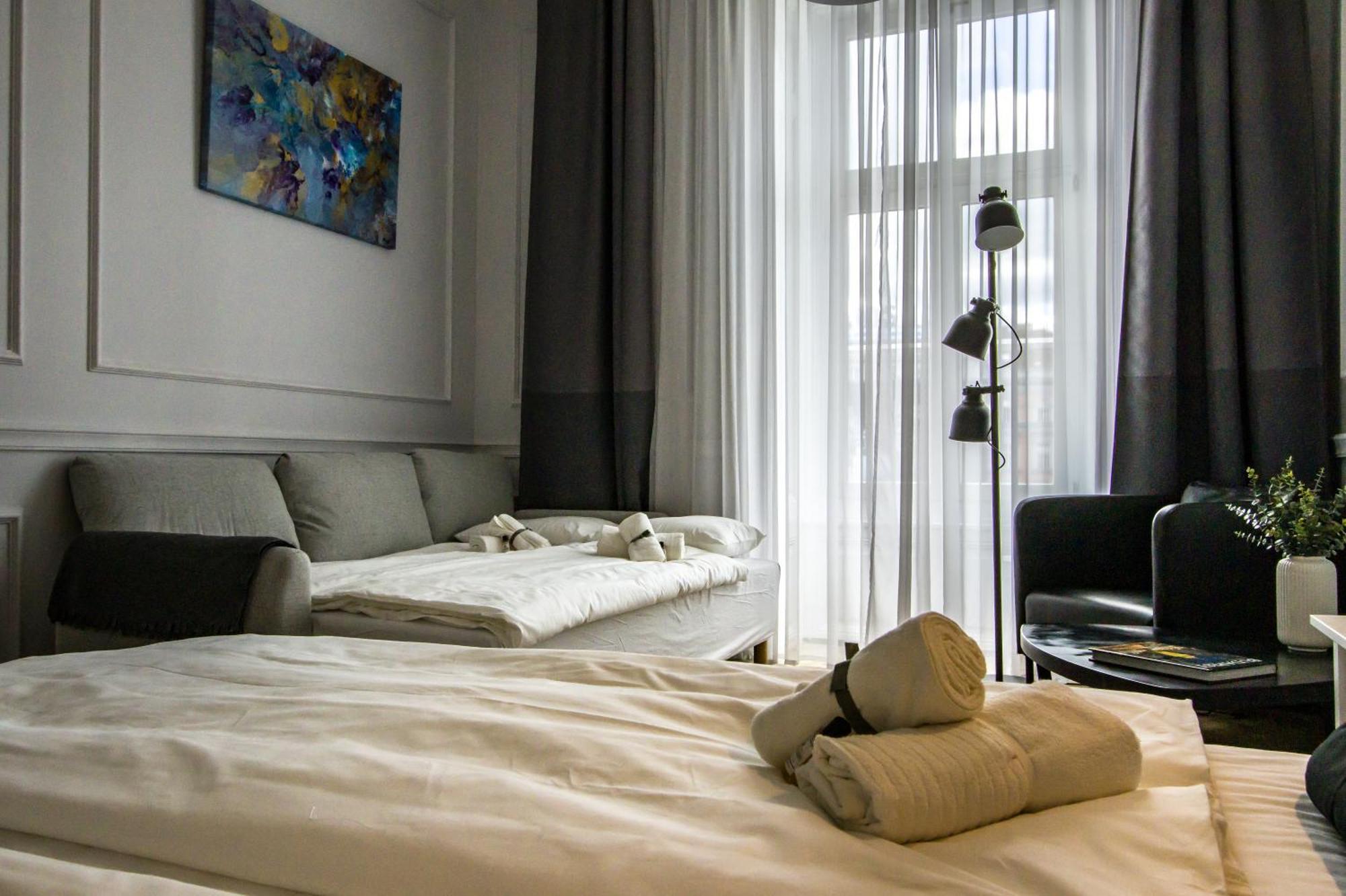 Wilson'S Oktogon Square Suite Apartment บูดาเปสต์ ภายนอก รูปภาพ